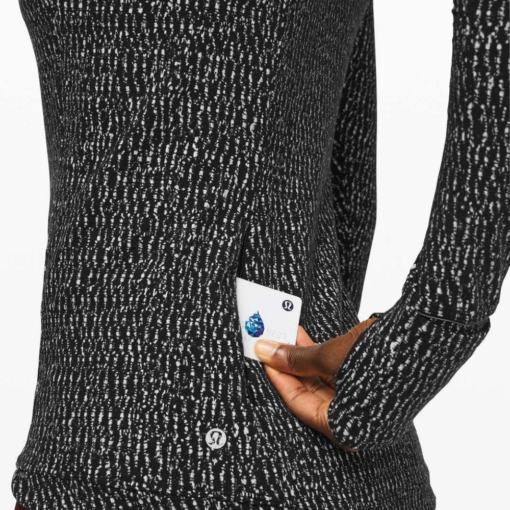 Lululemon Runderful Long Sleeve Knotted Jacquard Black White - Picture 5 of 10